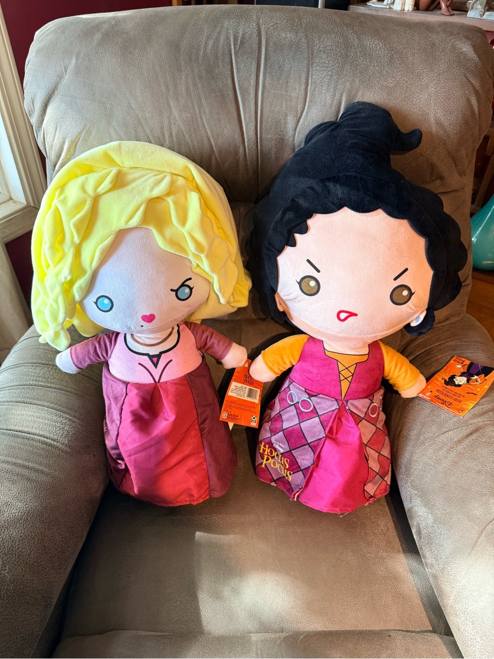 NWT Hocus Pocus Sanderson Sisters Plush Door Greeters Sarah & Mary